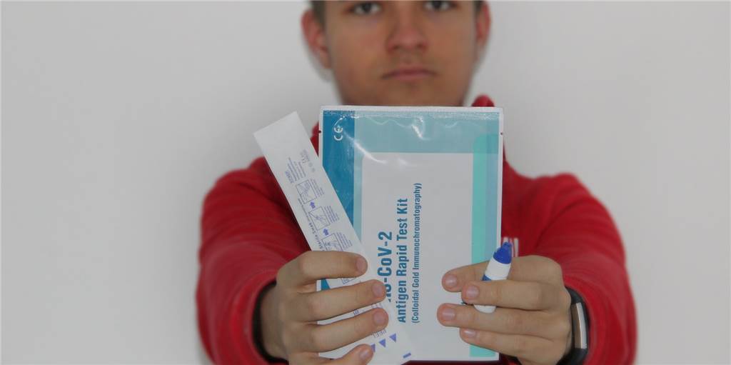 Corona-Schnelltests: Hier soll es in Werne Corona-Tests für zu Hause geben Corona-Schnelltests werden nicht nur in Apotheken, sondern auch flächendeckend in Drogerien und Supermärkten angeboten.