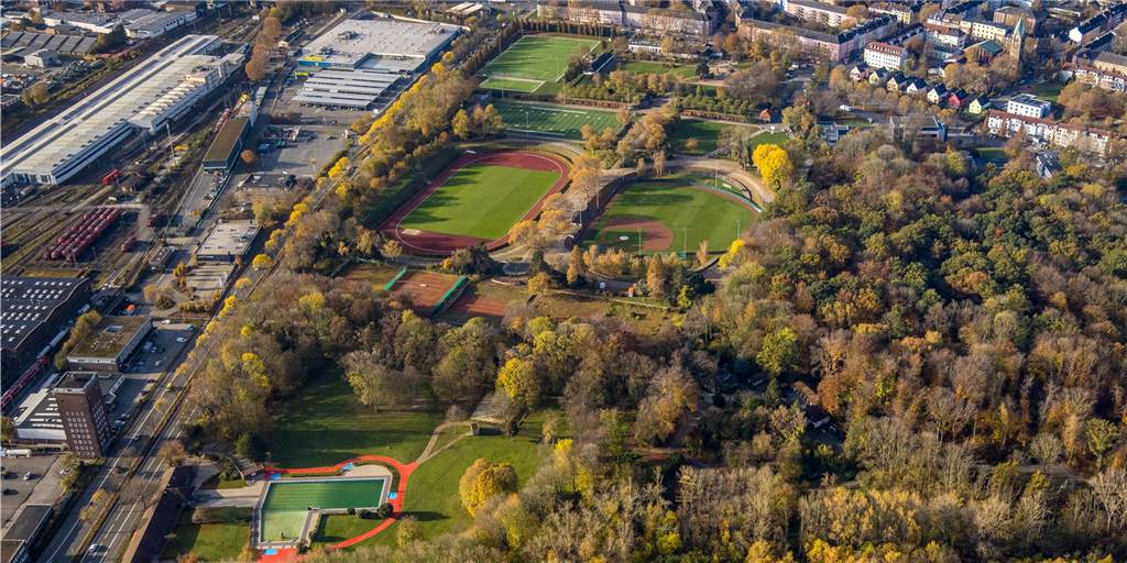 Die Stadt Dortmund öffnet die Plätze – Der erste Klub trainiert am Montag mit vier Teams Die Stadt Dortmund öffnet die Plätze – Der erste Klub trainiert am Montag mit vier Teams