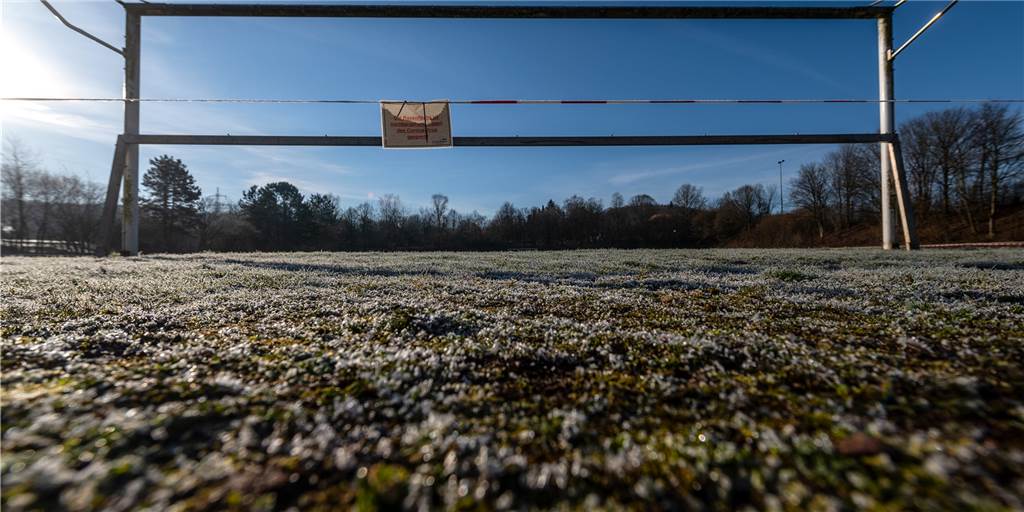 Niedersächsischer Fußballverband verlängert die Saison - Zieht der FLVW nach? Niedersächsischer Fußballverband verlängert die Saison - Zieht der FLVW nach?
