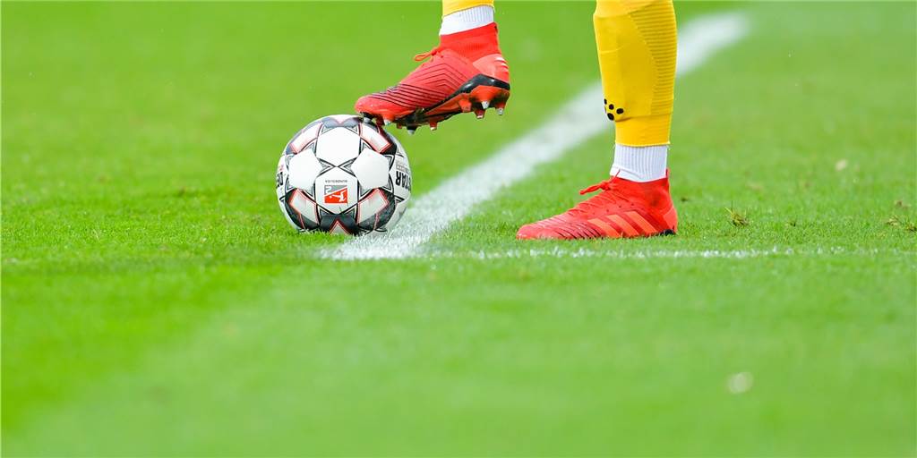 14 Gegentore in einem Spiel ebneten einem Dortmunder Torhüter den Weg zu Borussia Dortmund 14 Gegentore in einem Spiel ebneten einem Dortmunder Torhüter den Weg zu Borussia Dortmund