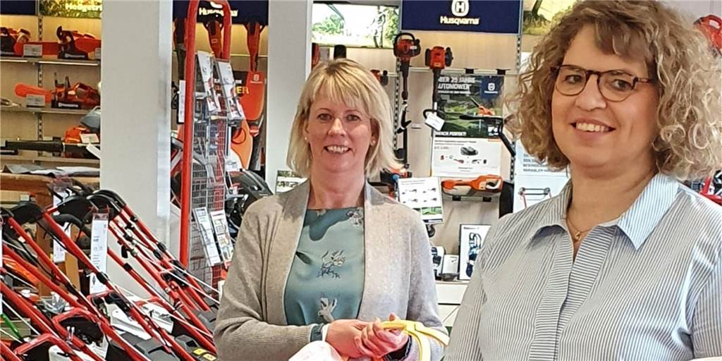 Einzelhändler in Ascheberg dürfen öffnen und erwarten mehr auswärtige Kunden Anne Bockel (r.) und Bettina Jäger freuen sich, dass ab Donnerstag wieder Kunden ohne Termin bei Bockel Landtechnik & Wohnaccessoires stöbern dürfen.