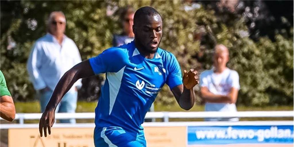 Junior Mushaba bleibt noch einige Jahre beim KSV - aber plant die Rückkehr nach Australien Junior Mushaba bleibt noch einige Jahre beim KSV - aber plant die Rückkehr nach Australien