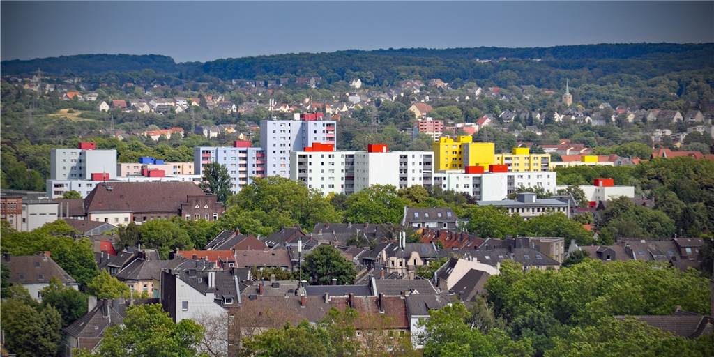 Wohnungskauf ist in Dortmund heute erschwinglicher als vor 10 Jahren Wer in Dortmund Wohneigentum erwerben will, für den ist das heute erschwinglicher als vor zehn Jahren. Das ist das Ergebnis einer Studie des Instituts der deutschen Wirtschaft in Köln.
