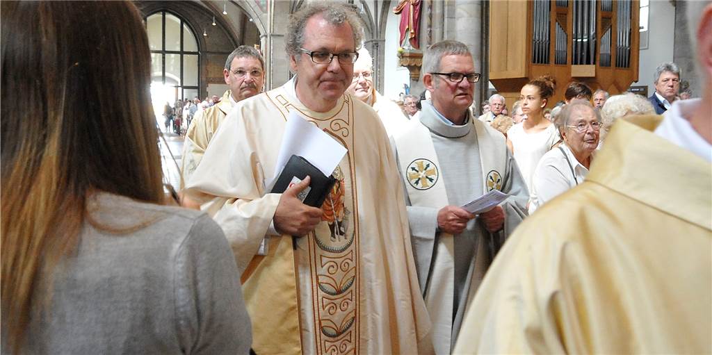 Pfarrer Winfried Grohsmann über Castrop-Rauxels unendliche Möglichkeiten Sein 25-jähriges Priesterjubiläum feierte Pfarrer Winfried Grohsmann vor einigen Jahren in St. Lambertus.