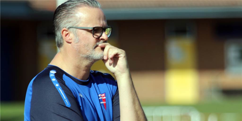 Damen-Trainer Thomas Volkenrath: Ein Pionier des Frauenfußballs beim Werner SC Thomas Volkenrath hat viel für den Frauenfußball beim Werner SC getan.