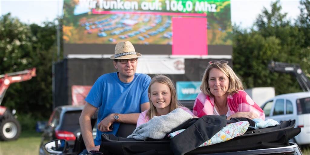 Autokino in Werne nimmt Formen an: Filme stehen fest, Anmeldung bald möglich Das Treckerkino der Landjugend war 2020 ein voller Erfolg. Nun bieten die Verantwortlichen der Jugendzentren der Jugendhilfe Werne Anfang April ein Autokino in Werne an. Die Filme stehen bereits fest.