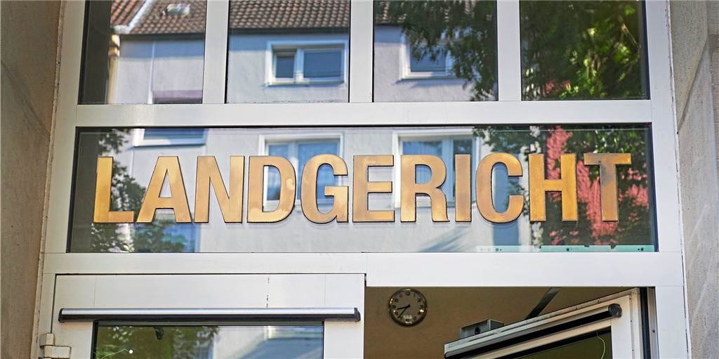 Messerstecherin will nicht in Entziehungsklinik: „Hab mich im Griff“ Messerstecherin will nicht in Entziehungsklinik: „Hab mich im Griff“