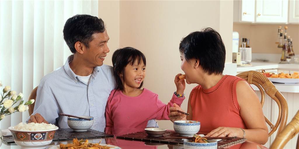 Gesunde Ernährung trotz Corona: Ernährungsberaterin gibt Tipps für junge Familien Gesunde Ernährung trotz Corona: Ernährungsberaterin gibt Tipps für junge Familien