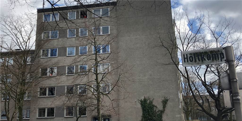 Quarantäne im Holtkamp-Hochhaus in Werne nach knapp einem Monat aufgehoben Die Quarantäne-Maßnahme für das Hochhaus im Holtkamp ist nun beendet - sehr zur Freude der Bewohner. Sie lebten seit fast einem Monat in Isolation.