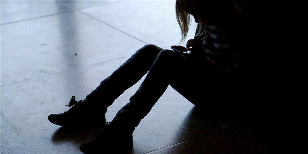 Ärztin warnt: Mehr Kinder mit Übergewicht, Panikstörungen, Sprachproblemen Für Kinder bedeuten die Corona-bedingten Einschränkungen teils eine erhebliche Belastung. Das Fehlen von Kita, Schule und Sport kann Auswirkungen auf Gesundheit und Entwicklung haben.