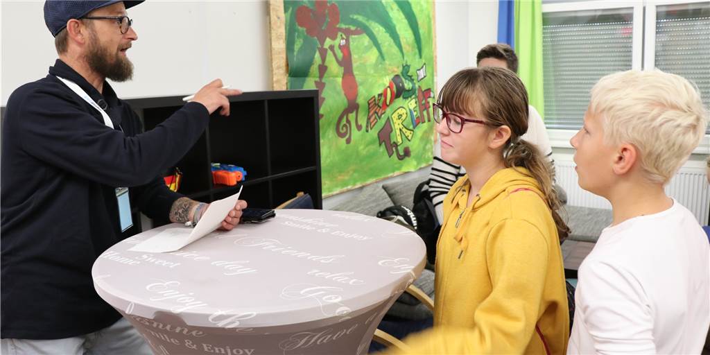 Stadtlohn will Schulsozialarbeit für Gymnasium und Realschule aufstocken Bis 2020 hat Philipp Winhuysen (l.) hat das Schülercafé Jump In geleitet, dann wechselte er in das Team Schulzsozialarbeit, das jetzt weiter aufgestockt werden soll.