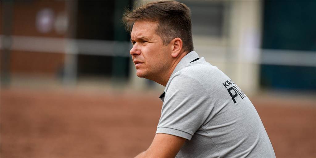 Preußen-Trainer Urban blickt auf turbulente Wochen zurück: „Ist schon Wehmut dabei“ Der Rücktritt von Trainer Stefan Urban hat zu einem kompletten Umbruch beim SV Preußen geführt.