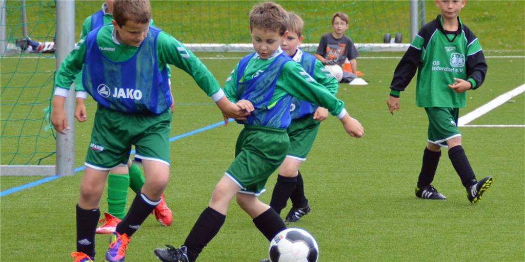 Corona-Notbremse bei den Junioren: „Nicht mit der Brechstange starten“ Fußballtraining für den Nachwuchs wird bald nicht mehr möglich sein.