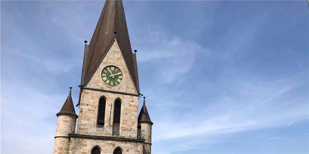 Erzbistum Paderborn: Präsenz-Gottesdienste zu Ostern können stattfinden Offenbar werden in der St.-Lambertus-Kirche in der Castroper Altstadt Oster-Gottesdienste stattfinden.