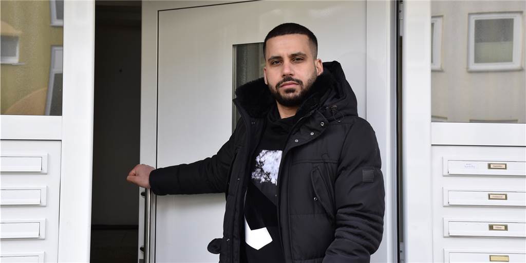 „Ich habe Angst um mein Leben“ – Iraner aus Dortmund droht die Abschiebung Muss der 31-jährige Poorya zurück in den Iran?