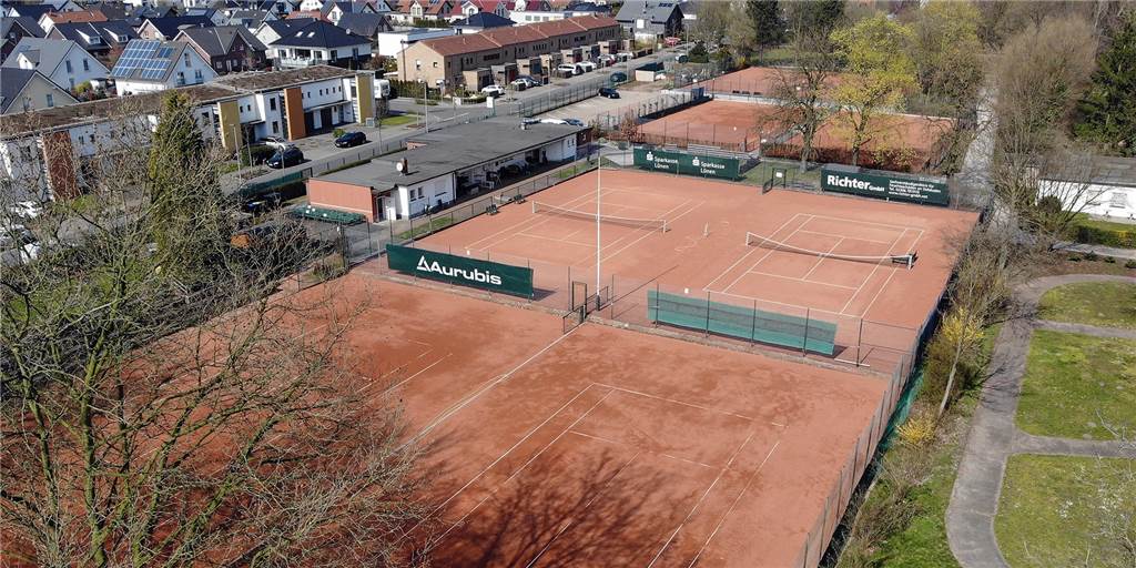 Kein Vereinsleben, aber eine eigene Pizzeria: TV Altlünen ist bereit für den Restart Schon bald soll wieder auf allen Plätzen des TV Altlünen Tennis gespielt werden können.