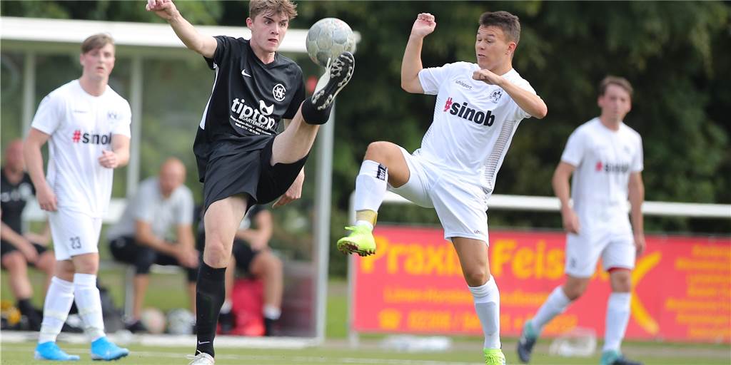 RWU-Neuzugang Kevin Gomulka: „Beim SV Preußen Lünen sind sie wahrscheinlich eingeschnappt“ Kevin Gomulka (r.) kann den Frust der Sportlichen Leitung beim SV Preußen nach seinem Abgang durchaus verstehen.