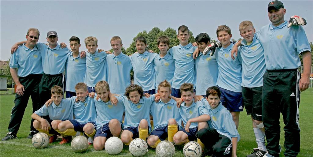 2006: Kleine Schweriner standen auf großer Endspiel-Bühne und waren Spaniens WM-Star Raúl ganz nah 2006: Kleine Schweriner standen auf großer Endspiel-Bühne und waren Spaniens WM-Star Raúl ganz nah