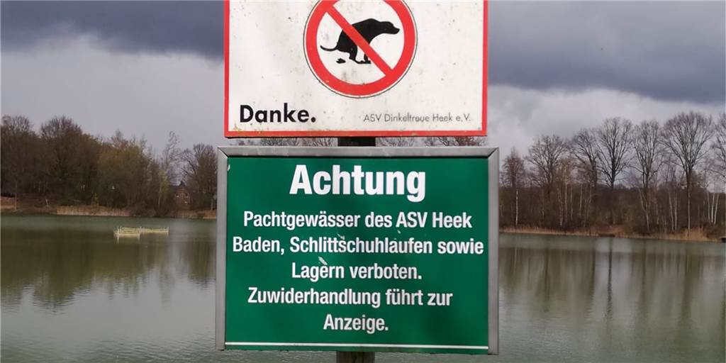 Die Schilder an den Seen sind eindeutig, doch interessieren tut das offenkundig kaum jemanden.