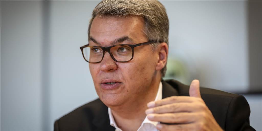 Reaktion auf Pläne des Bundes: Stadt Dortmund hofft auf echte Notbremse Dortmunds Oberbürgermeister Thomas Westphal begrüßt die Initiative des Bundes.