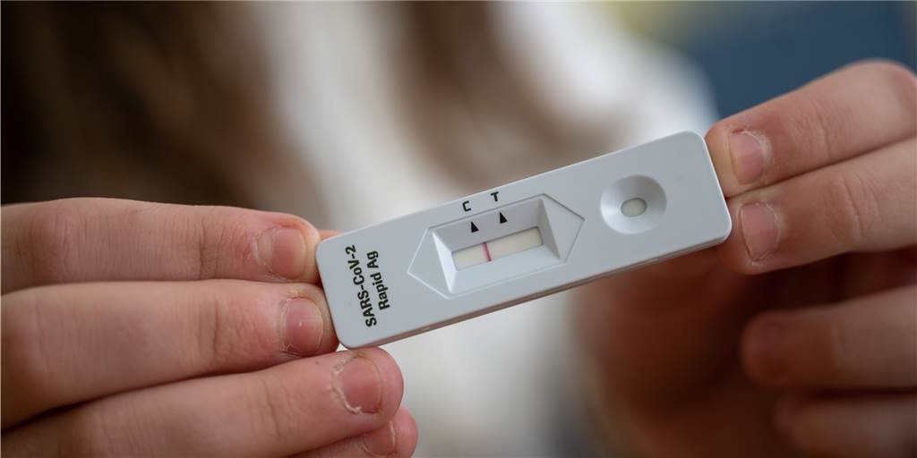 Corona-Tests für Dortmunder Kitas: Land liefert weniger als versprochen Sind die Kinder Corona-positiv? Das sollen Eltern durch die Selbsttests herausfinden.