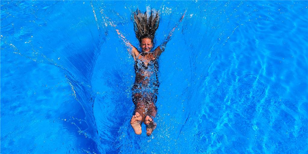 Im Moment angesichts der Temperaturen und der Corona-Krise kaum vorstellbar: In eineinhalb Monaten könnet in Deusen die Freibad-Saison starten.
