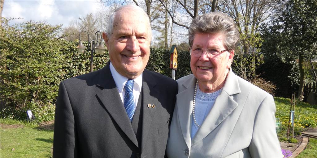Ottilie und Josef Schauneweg freuen sich über ihr 60-jähriges Ehejubiläum.