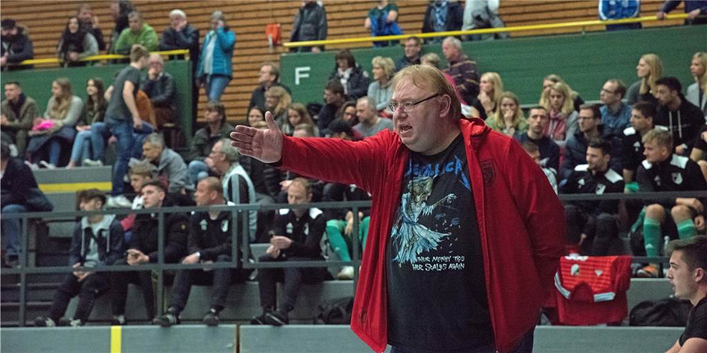 Christoph Bafs-Dudzik über seine Verlängerung: Hullern ist das „Paradies“ Christoph Bafs-Dudzik hat seinen Vertrag beim SV Hullern um ein Jahr verlängert.