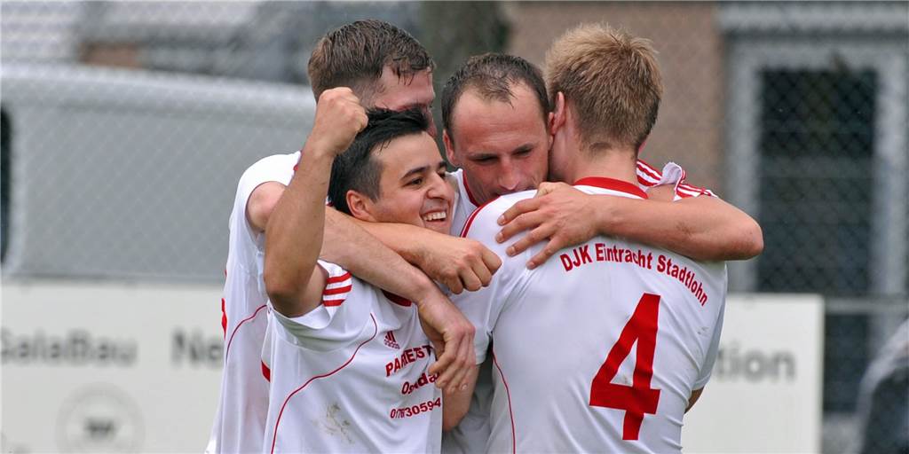 Die treffsichersten DJK-Spieler seit 2005: Nur einer knackt die 100 Hier feiert die DJK Stadtlohn ihren A-Liga-Aufstieg im Sommer 2016. Einige ihrer erfolgreichsten Torschützen waren dabei.