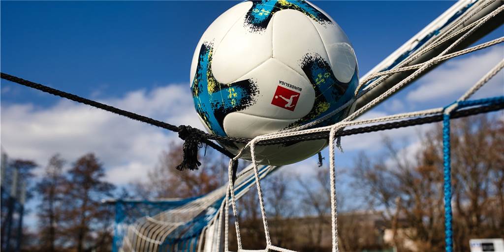 FLVW diskutiert mit Vereinen über neuen Oberliga-Modus - Zwei Modelle sind denkbar FLVW diskutiert mit Vereinen über neuen Oberliga-Modus - Zwei Modelle sind denkbar