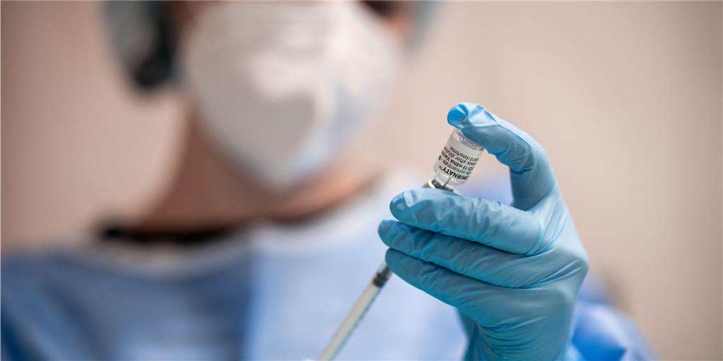 Brasilianische Corona-Variante: Probleme mit Tests und Impfungen? Geimpft sein und dann immun gegen Corona? Durch Mutationen entstehen Probleme.
