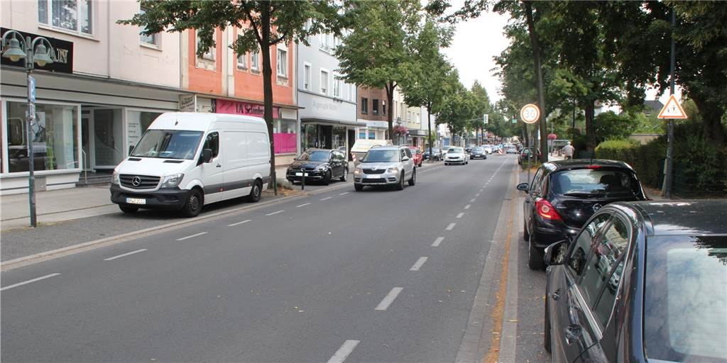 Stadt Lünen muss LKW-Verbot auf Waltroper Straße in Brambauer aufheben Seit Dezember 2017 galt auf der Waltroper Straße in Brambauer ein Fahrverbot für LKW. Nach Ende des Feldversuchs werden jetzt auch die Schilder wieder entfernt.
