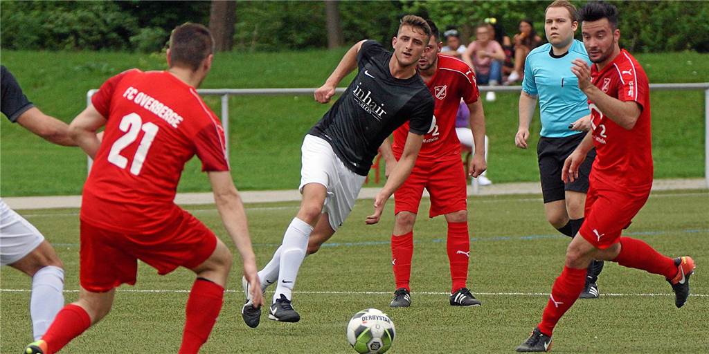 Große Sehnsucht nach seiner Fußball-Familie: Kreisliga-Kicker verlässt SpVg Bönen Große Sehnsucht nach seiner Fußball-Familie: Kreisliga-Kicker verlässt SpVg Bönen