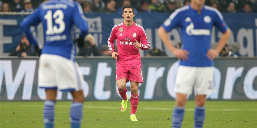Unnas bekanntester Schalke-Fan: „Selbst Messi, Ronaldo und Mbappé hätten uns nicht helfen können“ Unnas bekanntester Schalke-Fan: „Selbst Messi, Ronaldo und Mbappé hätten uns nicht helfen können“