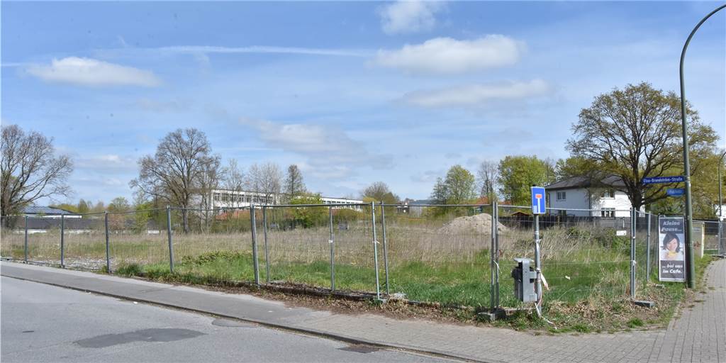 Neues Konzept für Wichernhaus-Gelände mit Reihenhäusern zum Mieten Das Gelände des früheren Wichernhauses an der Hochstraße in Bergkamen liegt jetzt schon lange brach. Jetzt hat der Investor, der es bebauen will, neue Pläne.