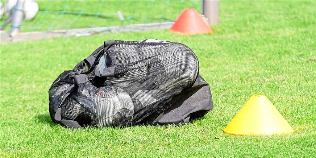 Saisonstart und Staffeleinteilung: Fußballkreis RE präsentiert erste Eckdaten Im Juli soll es im Fußballkreis Recklinghausen die ersten Pflichtspiele geben - wenn Corona dies zulässt.