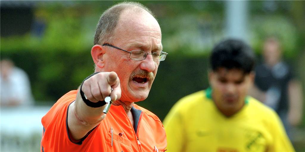 Rainer Brummel zur Gräfe-Debatte: „In der Kreisliga pfeifen wir auch bis zum Umfallen“ Schiedsrichter-Urgestein Rainer Brummel hat eine klare Meinung zur DFB-Altersregelung für Unparteiische.