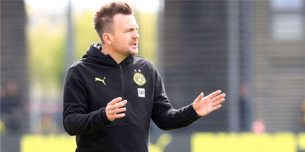Fünf Gründe, warum der BVB-U23 der Aufstieg fünf Spieltage vor Ende nicht mehr zu nehmen ist Trainer Enrico Maaßen und der BVB haben weiterhin beste Aufstiegschancen.