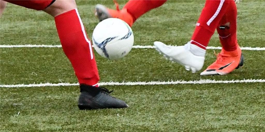 Rot-Weiß Unna verliert erfahrenen Offensiv-Wirbler an den FC TuRa Bergkamen Die Rot-Weißen aus Unna verlieren einen erfahrenen Offensiv-Wirbler an den Ligakonkurrenten FC TuRa Bergkamen.