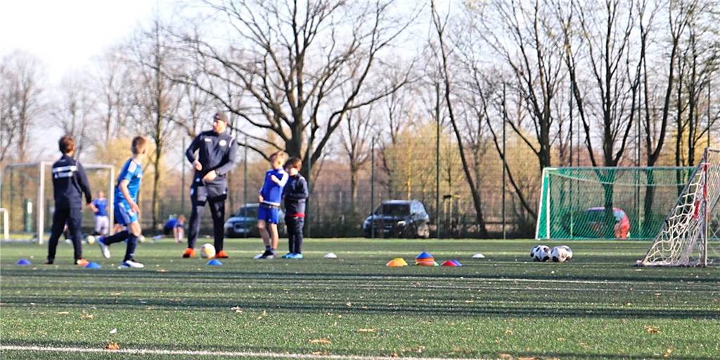 Stadt Kamen findet mit den Sportvereinen eine Trainings-Lösung Stadt Kamen findet mit den Sportvereinen eine Trainings-Lösung