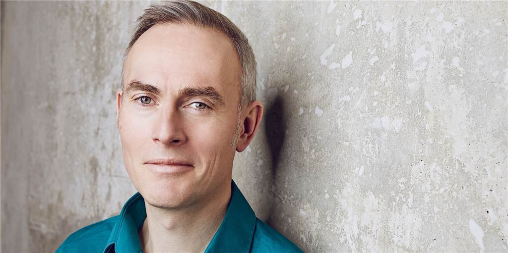Forum hofft auf den Spätsommer – Johann König kommt nun aber erst 2022 Das Gastspiel von Johann König hat der Veranstalter um ein Jahr verschoben. Der Komiker kommt nun am 14. Mai 2022 in die Stadthalle Castrop-Rauxel.