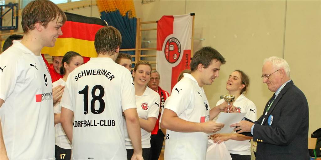 Korfballer des Schweriner KC stopften sich 2011 in Polen die Taschen voll mit Pokalen Korfballer des Schweriner KC stopften sich 2011 in Polen die Taschen voll mit Pokalen