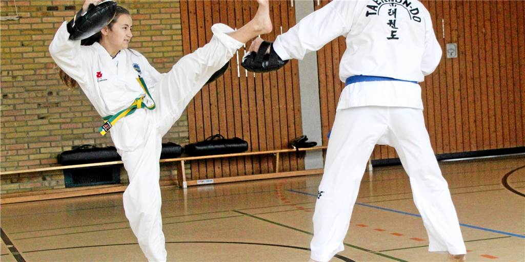 Neuer Rekord der Sportvereine: Heek knackt die 60-Prozent-Marke Vereinssport wie er einst normal war: Alle hoffe, bald wieder trainieren zu dürfen, wie hier Teakwondo im SV Heek.
