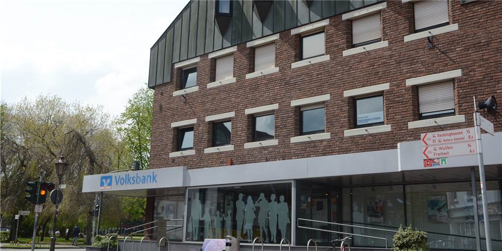 Halterner Volksbank löst Filiale am Merschtor auf und vermietet neu Die Volksbank Südmünsterland Mitte gibt ab dem 25. Juni ihren Standort am Merschtor auf.
