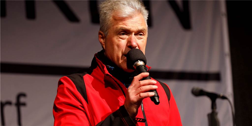 „Recht auf seine Meinung“: VfL Schwerte distanziert sich weiterhin nicht von Artur Helios Artur Helios, Vereinsmitglied des VfL Schwerte, gehört der „Querdenker-Szene“ an.