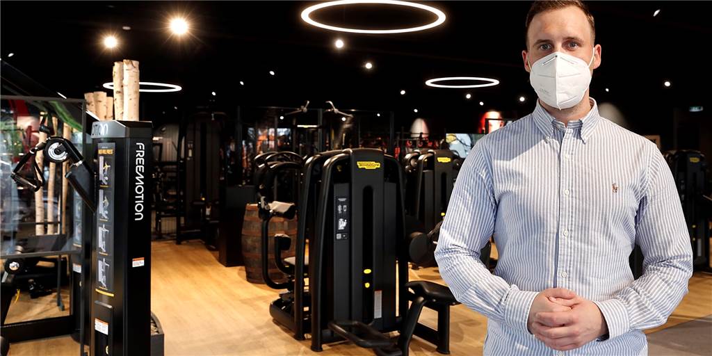 „Wenn wir das früher gewusst hätten, hätten wir das nicht gemacht“ Nicolas Korte eröffnete zusammen mit Dennis Krügel das Fitnessstudio Clever Fit unter extrem schwierigen Bedingungen.