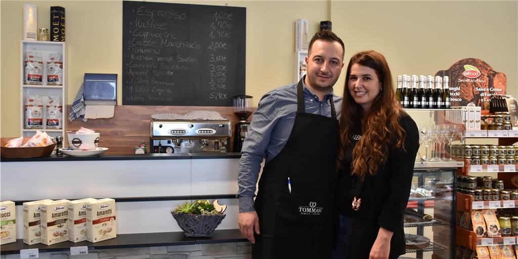 Mit Video: Von Pistazien-Pesto bis Parmaschinken - ein Stück Italien in Werne Antonio Gareri und Vanessa Iannone haben sich ihren Traum erfüllt und mit dem italienischen Supermarkt „Gusto Italiano" ein kleines Stück Italien nach Werne geholt.