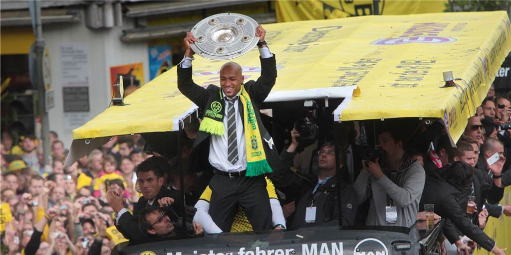 Vor zehn Jahren: Der BVB feiert die größte Meisterfeier aller Zeiten Vor zehn Jahren: Der BVB feiert die größte Meisterfeier aller Zeiten