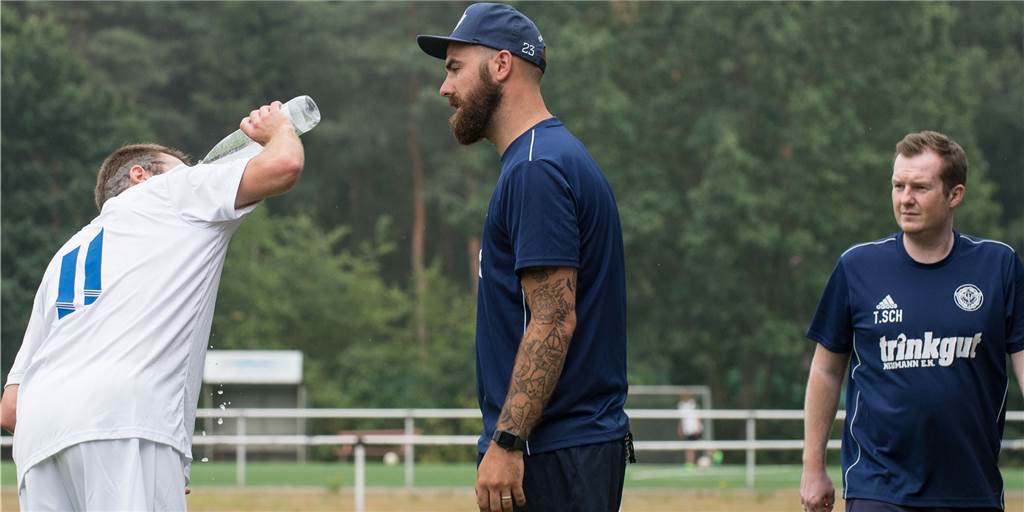 ETuS-Trainer Phillip Oligmüller: „Das war natürlich ein krasser Schock“ Phillip Oligmüller kam mit Thomas Schaffrinna zum ETuS Haltern.