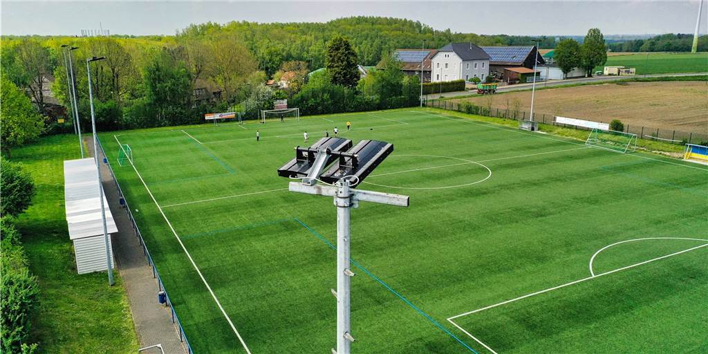 Spvg Schwerin sucht trotz Corona Nachwuchs mit Probetraining - ist das legal? Spvg Schwerin sucht trotz Corona Nachwuchs mit Probetraining - ist das legal?